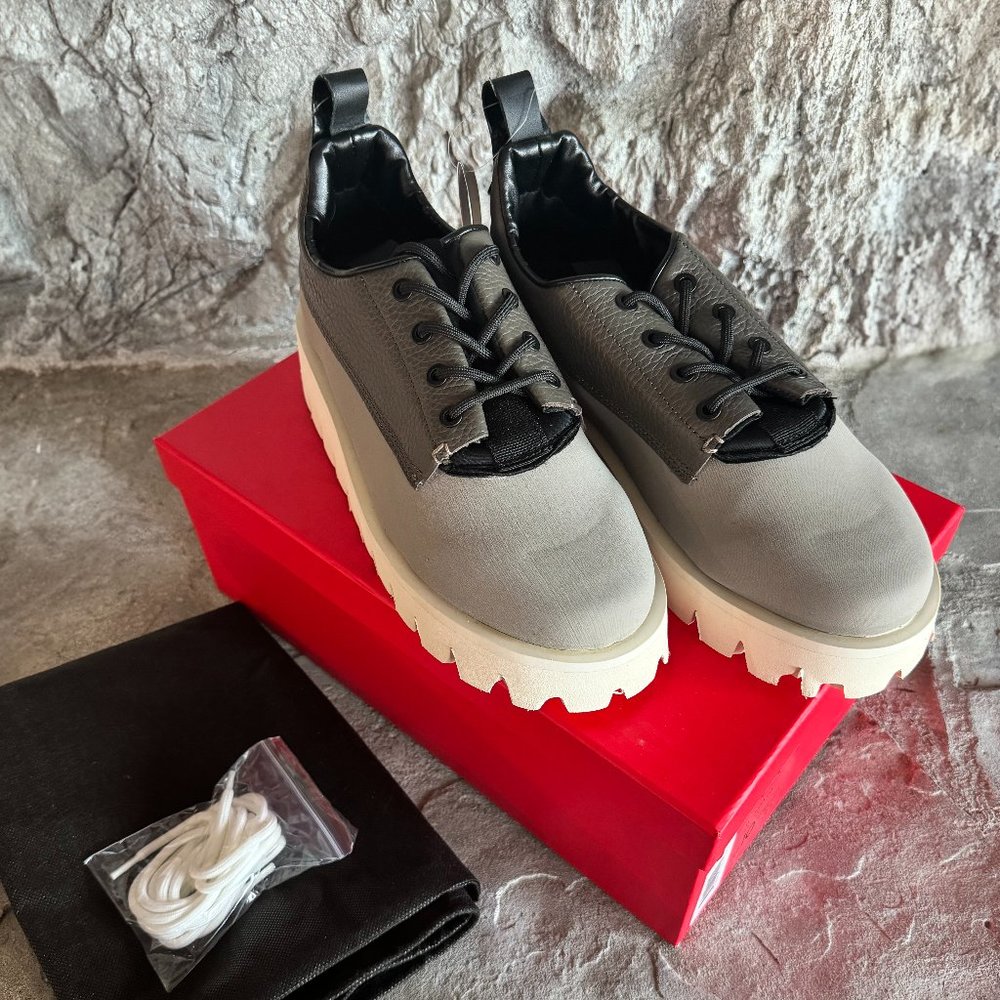 New Clearweather WAMPA LO / WARM GREY Men's Sneaker (Size 10)